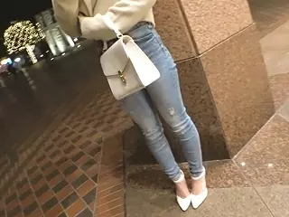 〖素人初撮り〗将来は歯科衛生士になりたい女の子 たまに出る関西弁がギャップ萌え~