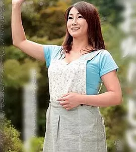『四十路熟女人妻』主人を見送ればすぐ開始する母子相姦（近親相姦）
