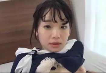 姫川ゆうな あどけない制服少女が騎乗位でガンガン攻められる！