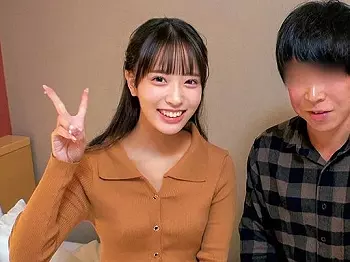 【姉弟相姦】エロ可愛い色白美人な女子大生の姉と絶倫弟をナンパしてホテル連れ込み！センズリ鑑賞&電マオナニーして大興奮！