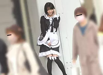 【羞恥】『もうﾑﾘ&hellip;イキます&hellip;ッあぁぁン!!』遠隔バイブを着けたまま街中に放置された美少女が大衆の前で大量潮吹きｗｗｗ