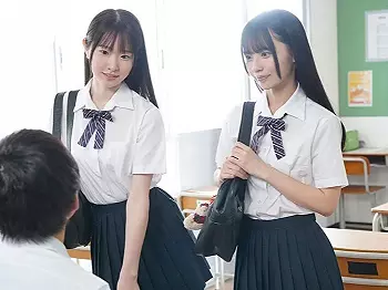 【幼馴染JK&times;ハーレム3P】『キスしてみる？』ロリ女子校生な幼なじみ2人は思春期&hellip;エッチに興味津々でベロチュー3Pに興奮