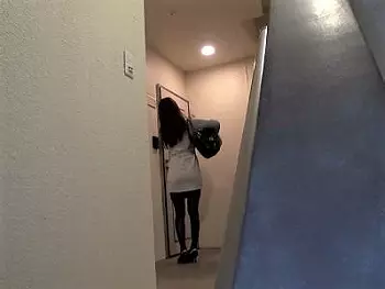 ＜ガチレイプ＞帰路に就くミニスカ美人OLを尾行して自宅特定&hellip;鬼畜レイパーが住居侵入&times;絶叫号泣の種付け無許可中出しレイプ&hearts;