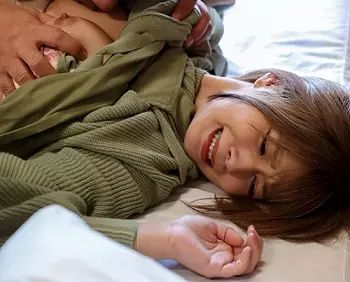 【イラマチオ紺野ひかる】妊娠しちゃう生ピスまみれの現場！若妻は抵抗できずに言いなりセックス