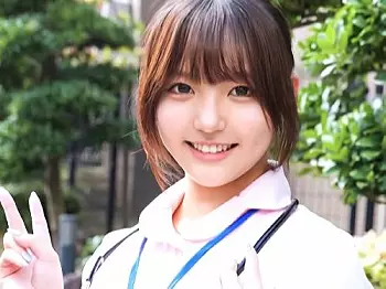 【素人ナンパ】イッタァァァ!!!安産型のお尻を叩かれてしまった清楚系ナースお姉さんが足舐めクンニしてきた男と羞恥セックス