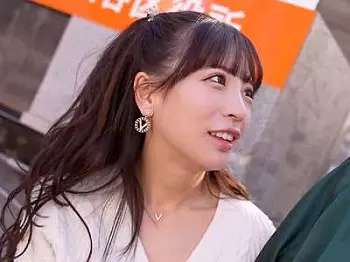 素人企画で激カワ美人ギャルがえちえちSEX！着衣で痴女り小悪魔ベロチュー！プリケツバックでアクメ！