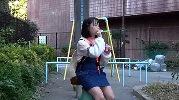 【3発中出し JS 輪姦レイプ】鍵っ子JSがボッチで公園で無邪気に遊んでしまう&hellip;