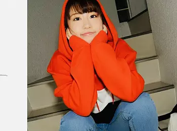 「デカ！痛そっ笑」【ウブなボクっ娘に3連続生中出し♡性の悦びわからせたったw】深めのフードを被ったボクっ娘にデカチン生挿