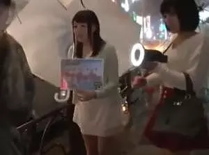 家に泊めてもらってもイイですか？（Hあり）～チンポを貪る巨乳スレンダーAV女優