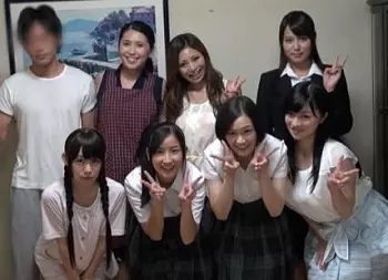 姉妹6人と母の性欲処理は唯一男の長男の役目&hellip;7人連続セックスで精子からっぽ大家族の朝生活
