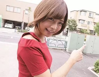 ★紗倉まな★可愛いルックスからは想像できないエロ下着で挑発してくる女の子と主観えっち！！