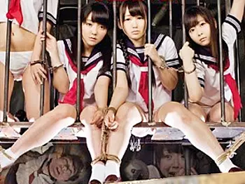 細見のかわいいJKたち☆　拘束されて凌辱され続けて強制的に種を注がれることになる