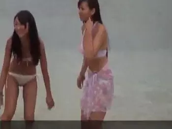 お姉さんたちと野外で青姦SEXで乱れまくる！キャンプで乱交パーティーしちゃうイケイケギャルたち