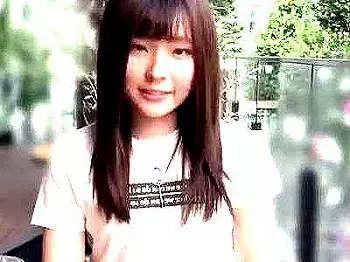 <素人ハメ撮り!>マッチングアプリでゲットしたカワイ子ちゃん美少女!ハメ撮りエロ行為楽しんじゃうゾ!!