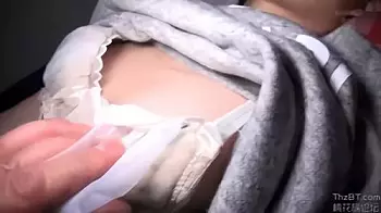 『貧乳』誰が見ても納得の美少女を発見。気品漂う美しい女の子はまさかの極細つるつるスマートでした。脅威のウエスト50cmで