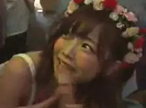 クラブでハメハメヌキまくりw光線に照らされ20P超超超大乱交！