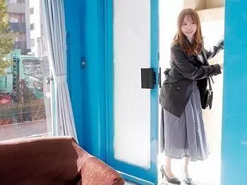【人妻ナンパ】「ヤバッ、もうイキそうです&hearts;」元キャビンアテンダントでリッチな金持ちエリート・セレブ奥様がマッサージで絶頂