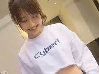 【ハメ撮り&times;素人】ブラチラ＆パンチラで甘サド『変態&hearts;』罵倒やアクメ連発セックスしてスマイル激カワ美人がシコ展開！