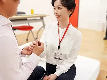 【美しすぎるSOD女子社員】 入社したばかりの美人OLがAV出演！ 知的な顔してエロすぎるカラダを大胆に披露しちゃう♡