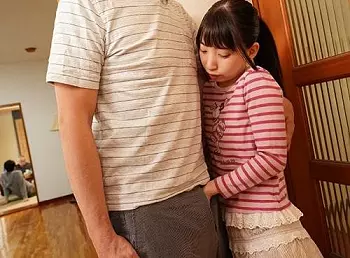 まだ1●歳なのに僕を勃起させて楽しむ妻の連れ子に理性崩壊！妻がいない隙に子供マンコに挿入してしまった一部始終