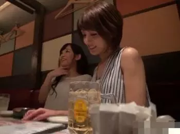 【素人】人妻と合コンしたらメッチャ美人！仲良くなって即ホテル直行で4Pエッチで乱れまくりｗ