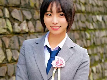 ＜素人動画＞さっき卒業式を終えた女子を捕獲！つい先程まで女子高生だったギャルの素股&hellip;人生初となる膣内発射ｗ＜激ロリJK＞