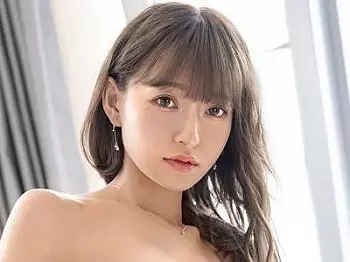 【美尻&times;美人】激カワ美人ギャルがパコパコ！潮吹きおしっこ脚ガックガク痙攣イキ！固定バイブ拘束SMプレーもあるよ！