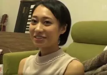 瞳ひかる 清純でガチでくっそかわいい童顔娘も生ハメされガンガン突かれると自然と喘ぎだす！