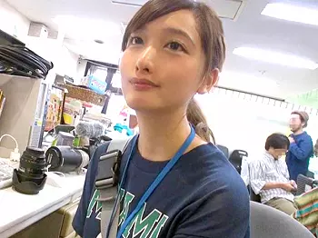 普通に社員さんがWWやばWWWWWWWW「なに⁈何ですかー(笑)」社員のハメの撮影攻略WW