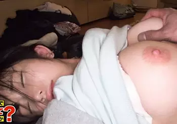 【素人ナンパ】『ダメな男ばかりに引っかかる？！』20歳の巨乳美少女が激エロボディでした！？【エロ動画】