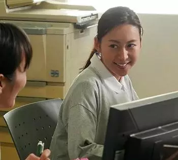 【閲覧注意】巨乳人妻看護師に睡眠薬入りのコーヒーを飲ませ無理矢理強姦レイプ！意識朦朧となったカラダにフェラ＆連続中出し！