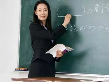 美人お姉さんの先生！みんなで輪姦強姦だ！イラマチオや拘束セックス等やりたい放題な卑猥学生！！