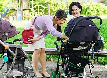 公園で見つけたベビーカーママさんを自宅まで尾行した押し込みレイプ！産後ご無沙汰マンコを痙攣するまで犯した一部始終