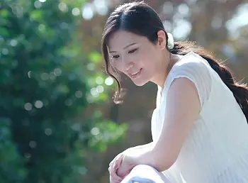 片思いしていた父の面影をボクに感じた人妻が乙女回帰でメス顔NTR不倫匂わせの逆セクハラ痴漢～逆レイプ同然の腰振り騎乗位