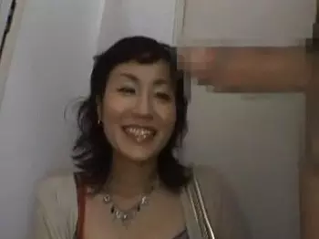 《人妻ナンパ》ナンパを待ってた普通のおばさん!!! 久しぶりのおチンチンに大悦びして最後まで逝っちゃったwww
