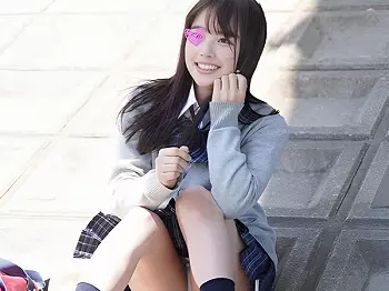 ＜電車痴漢＞エロ貧乳JKを尾行しパンチラ盗撮&hellip;車内の中出し調教で屈辱させ睡眠薬で昏睡させ顔射ぶっかけの鬼畜な肉便器レイプ