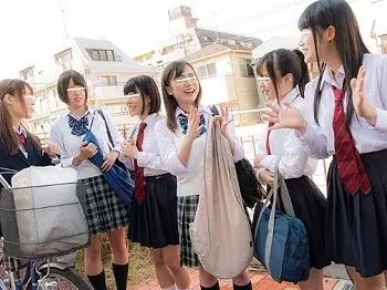 【JKレイプ】絶倫男が集団でエロ女子高生を監禁する鬼畜な中出しレイプ！脅迫で友人を呼ばせて次々と増えてく鬼畜な集団レイプ