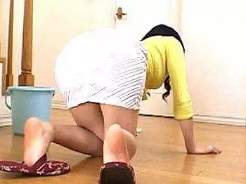 ＜ママ！＞ケツ・・・やべ～だろ！巨乳ボイン人妻熟女義理のママ！旦那の連れ子2人とわっしょい、わっしょい！！
