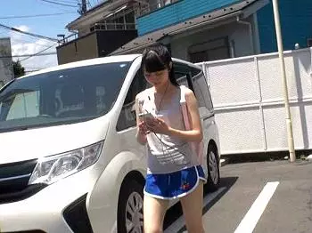 ［膣内射精］「ブラなんて必要ないカラ&hellip;」北日本の片田舎にブラ無しでうろつく神ロリ少女が&hellip;ハメ撮りして鬼ピストン生中出し！