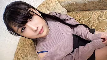 【素人×人妻】アナルも使える変態ワイフ!下の毛は剃られててツルツルのパイパンまんこ!