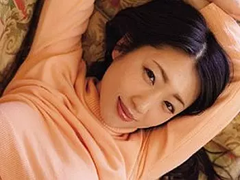 <壇蜜>AVじゃなくても充分抜ける!有名女優のかなり際どいイメージビデオ♡