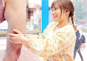優しさあふれる可愛いお姉さんがMM号のエロ企画でDTくんのオナニーサポート!しっかり本番セックスに発展して激ピスされる!