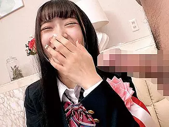 〔騎乗位&times;ナンパ〕学校を出たばかりの超キュートな素人JKが生の肉槍で子宮を猛烈に突かれ容赦なく中出しの餌食になったったｗ