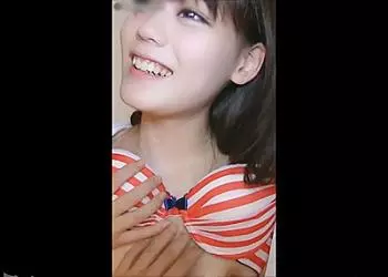 【個人流出＠スマホ撮影】ウブ可愛い女子高生とのリアル援交スマホ撮り&rArr;ネット流出してしまった件～♪ｗ