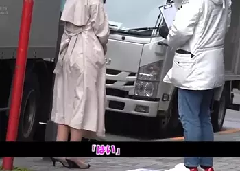 【中出し企画】マダムキラーのかっこいい男性が街を練り歩いて口説く！一般妻がイキまくって膣内射精