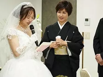 【人妻レイプ】大切な娘が同棲してた男との結婚が決まり&hellip;晴れ舞台の前夜に娘の結婚相手の男に突然襲われたエロ美熟女な義母