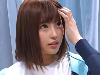 部活少女はオマンコが&hellip;超ヤバイ！！「だめだめ！それイクゥ～」巨根の即ハメで膣筋ピクピク！痙攣止まらぬ体育マンコに生中出し
