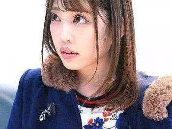 ＜マジックミラー号＞！マジかよ？素人か？しかも、漏らすの？？激カワスレンダー美乳おっぱい美少女！電車痴漢体験でヤラレル！