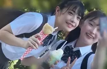 <流出_昏睡レ○プ＞うぉぉ〜生膣最高だなぁ、幸せ最高の修学旅行で何も知らない清純制服女子高生が鬼畜たちに廻されちゃうエロ