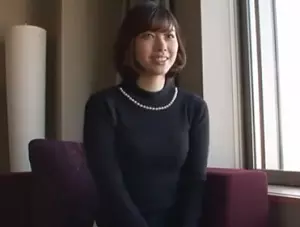 【騎乗位人妻ナンパ】美人妻清楚だが実は変態！一旦ベロチューすると火がついちゃう